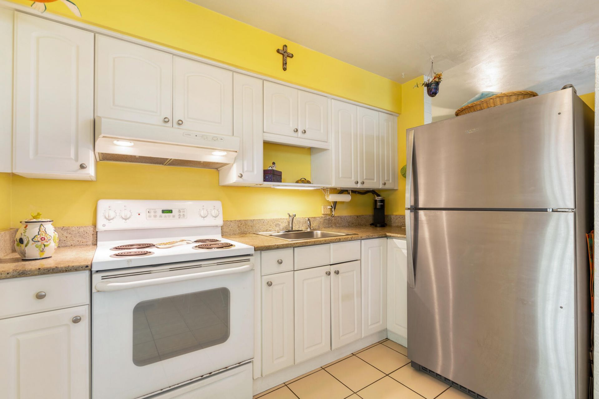 217 Pine Terrace, West Palm Beach, FL 33405 Photo