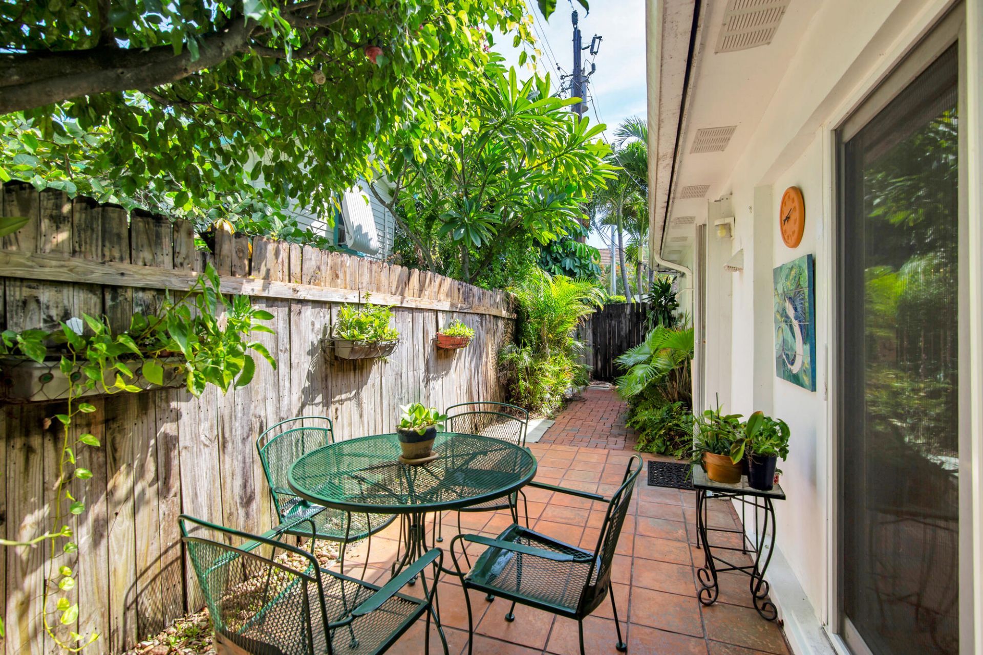 217 Pine Terrace, West Palm Beach, FL 33405 Photo