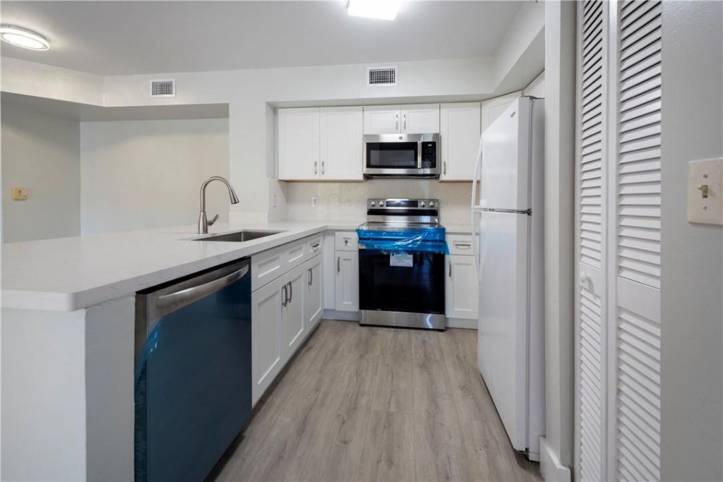 2031 Renaissance Boulevard, Unit 203, Miramar, FL 33025 Photo