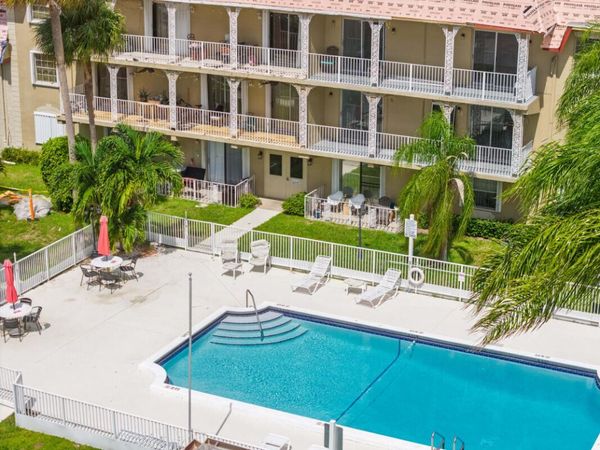 495 SE 8th Street, Unit 242, Deerfield Beach, FL 33441