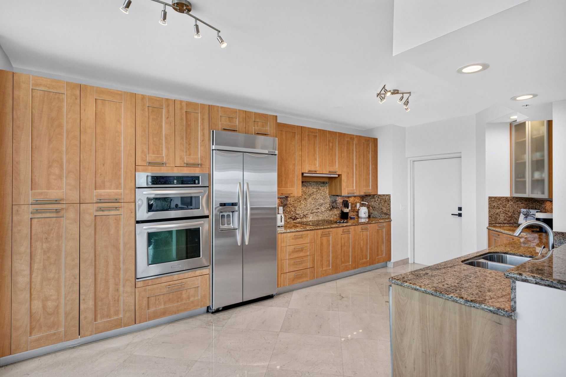 801 Briny Avenue, Pompano Beach, FL 33062 Photo