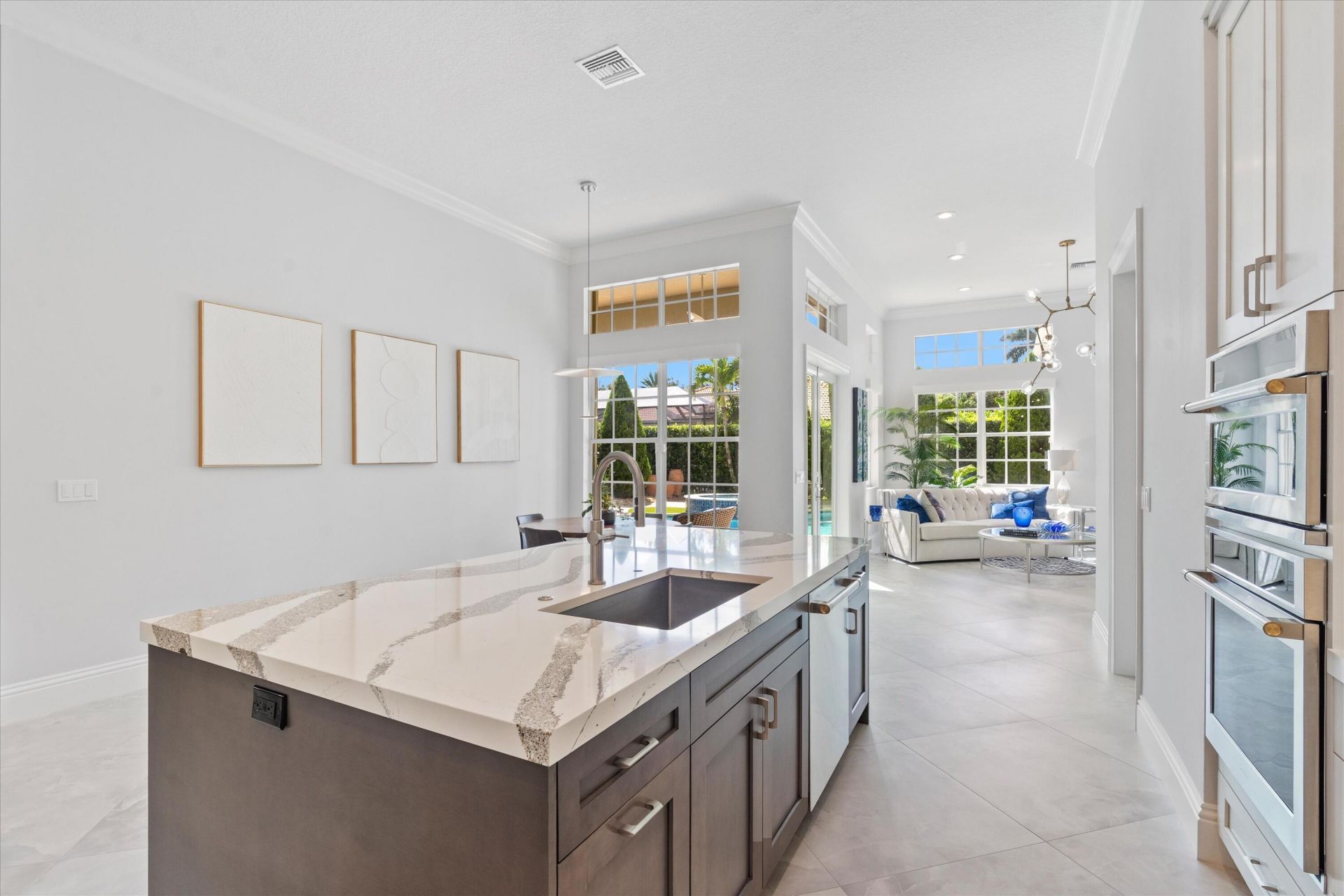 136 Via Santa Cruz, Jupiter, FL 33458 Photo