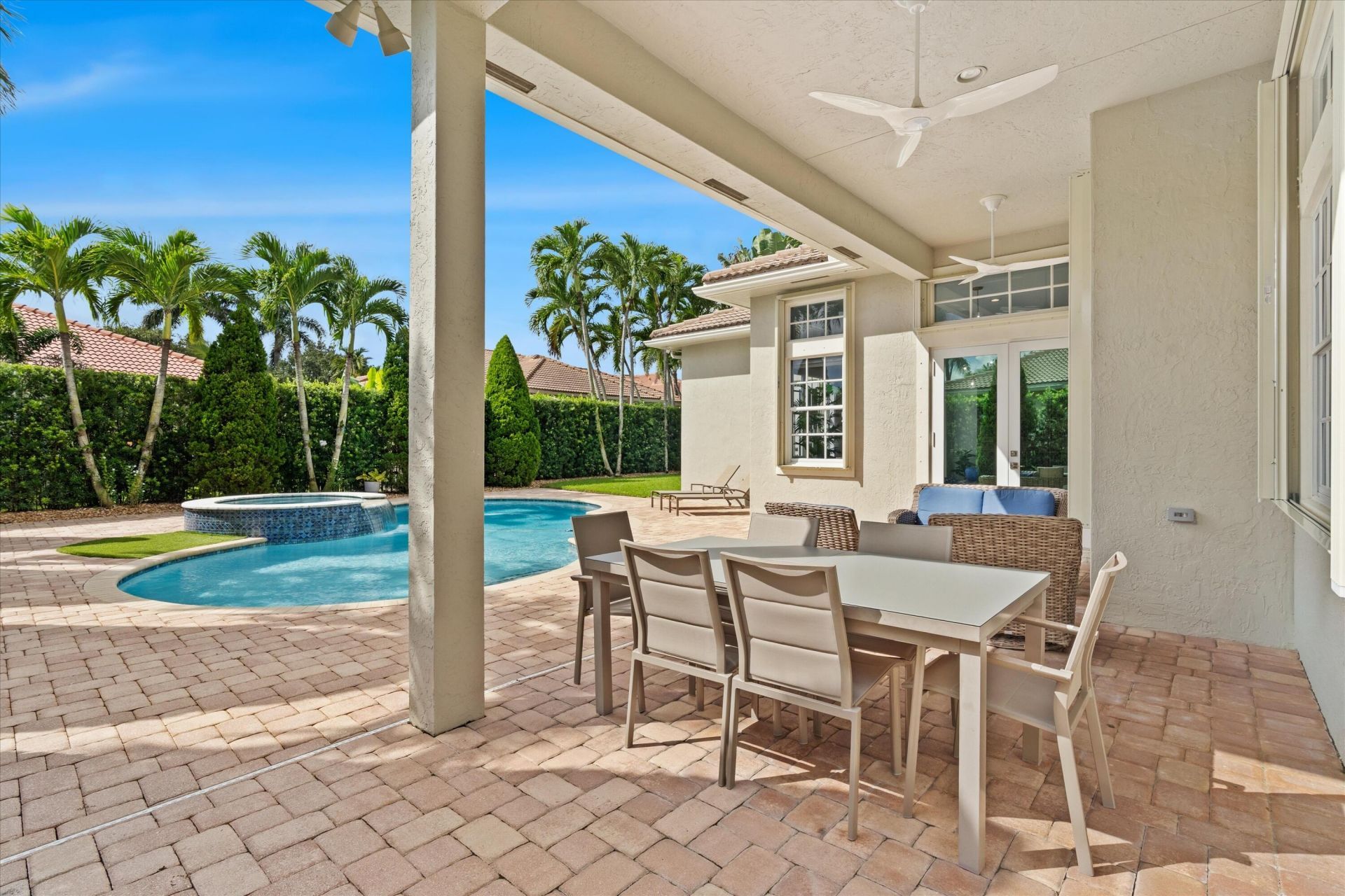 136 Via Santa Cruz, Jupiter, FL 33458 Photo