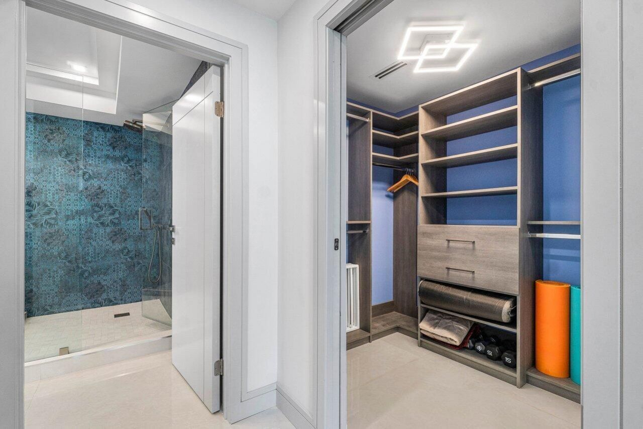 550 SE Mizner Boulevard, Unit B709, Boca Raton, FL 33432 Photo