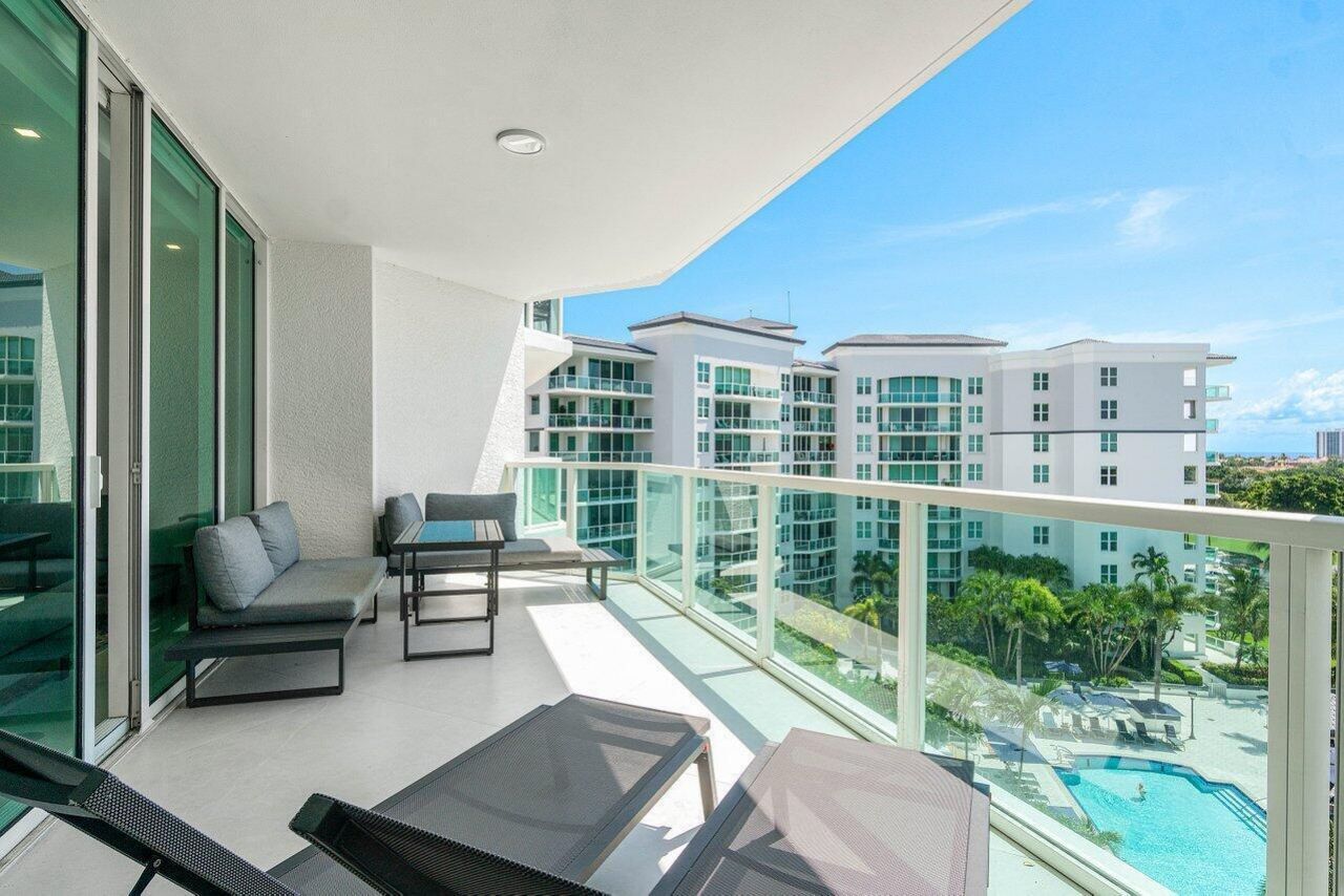 550 SE Mizner Boulevard, Unit B709, Boca Raton, FL 33432 Photo