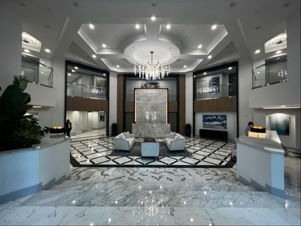 550 SE Mizner Boulevard, Unit B709, Boca Raton, FL 33432 Photo
