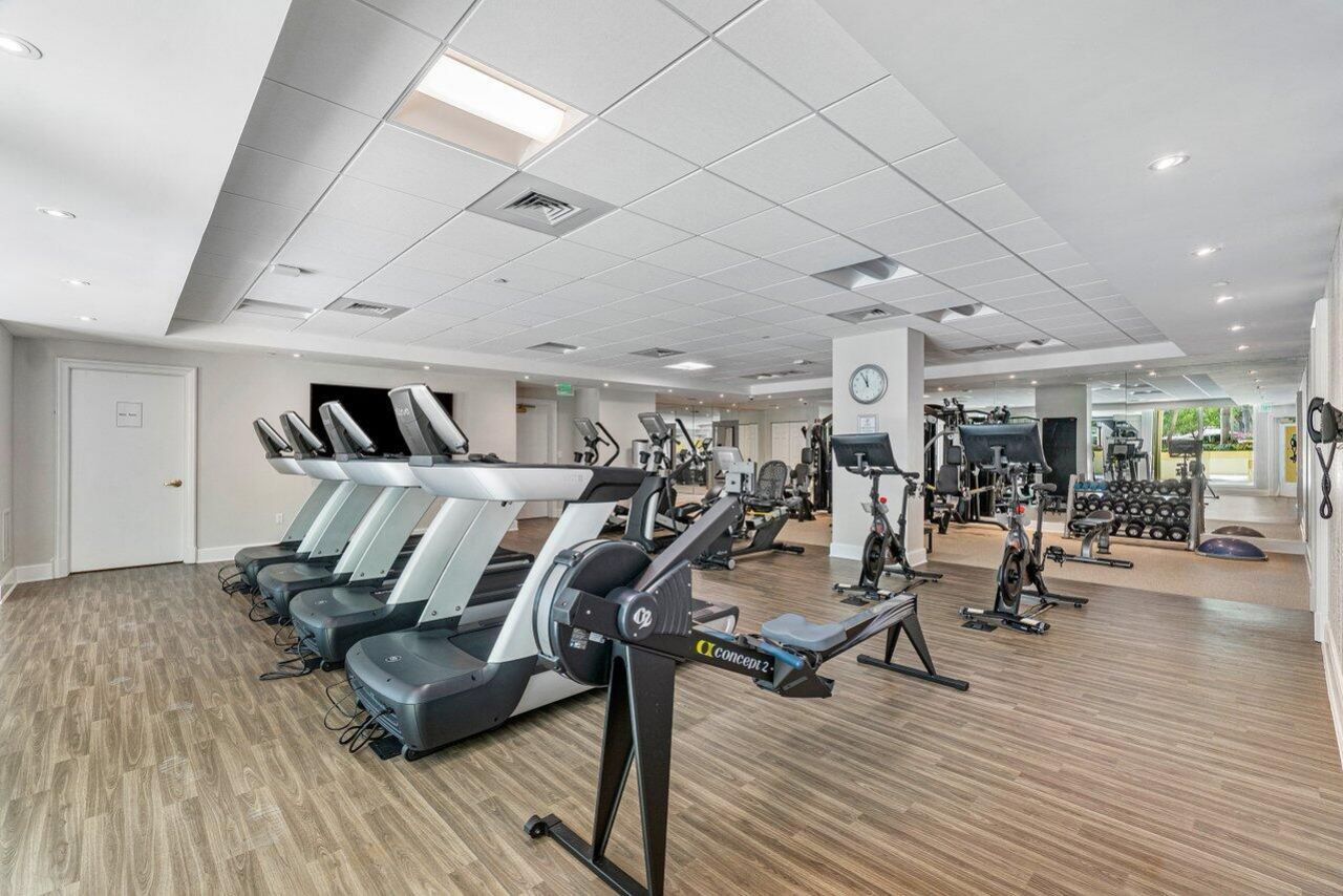 550 SE Mizner Boulevard, Unit B709, Boca Raton, FL 33432 Photo