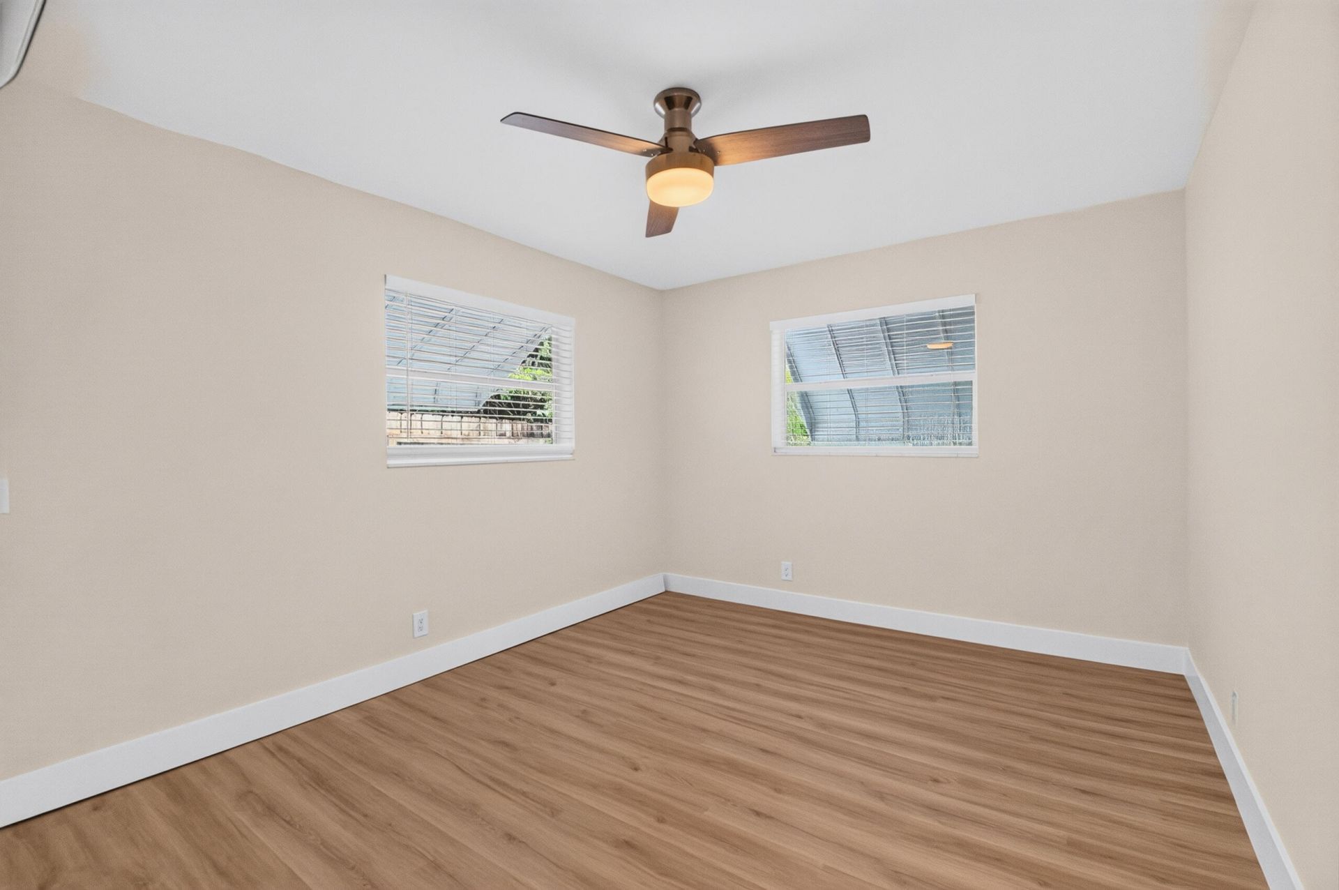 402 SE 1st Street Se, Boynton Beach, FL 33435 Photo
