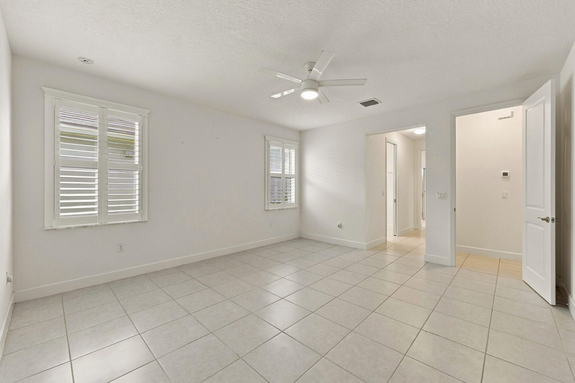 11852 SW Waterford Isle Way, Port Saint Lucie, FL 34987 Photo