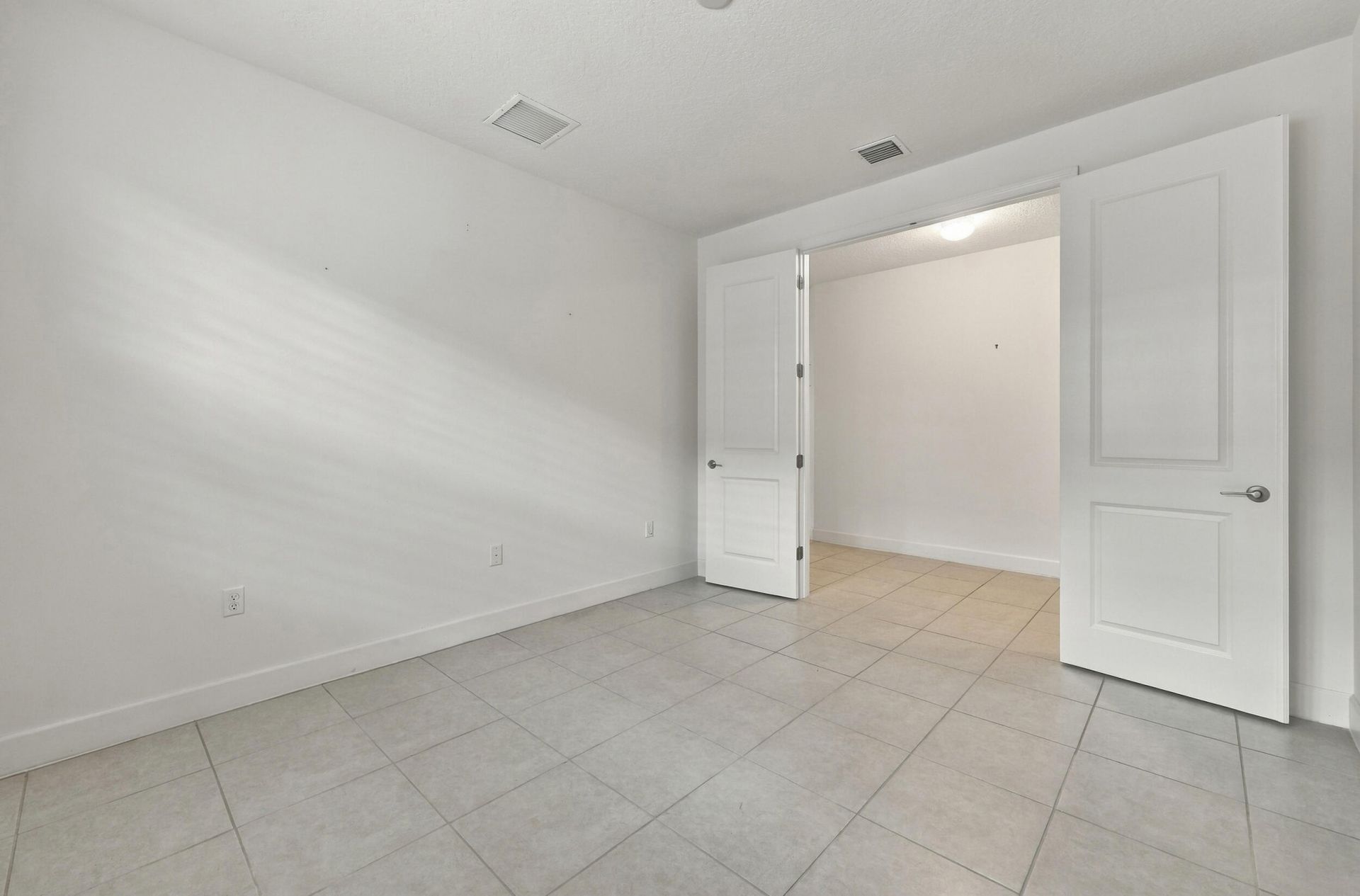 11852 SW Waterford Isle Way, Port Saint Lucie, FL 34987 Photo