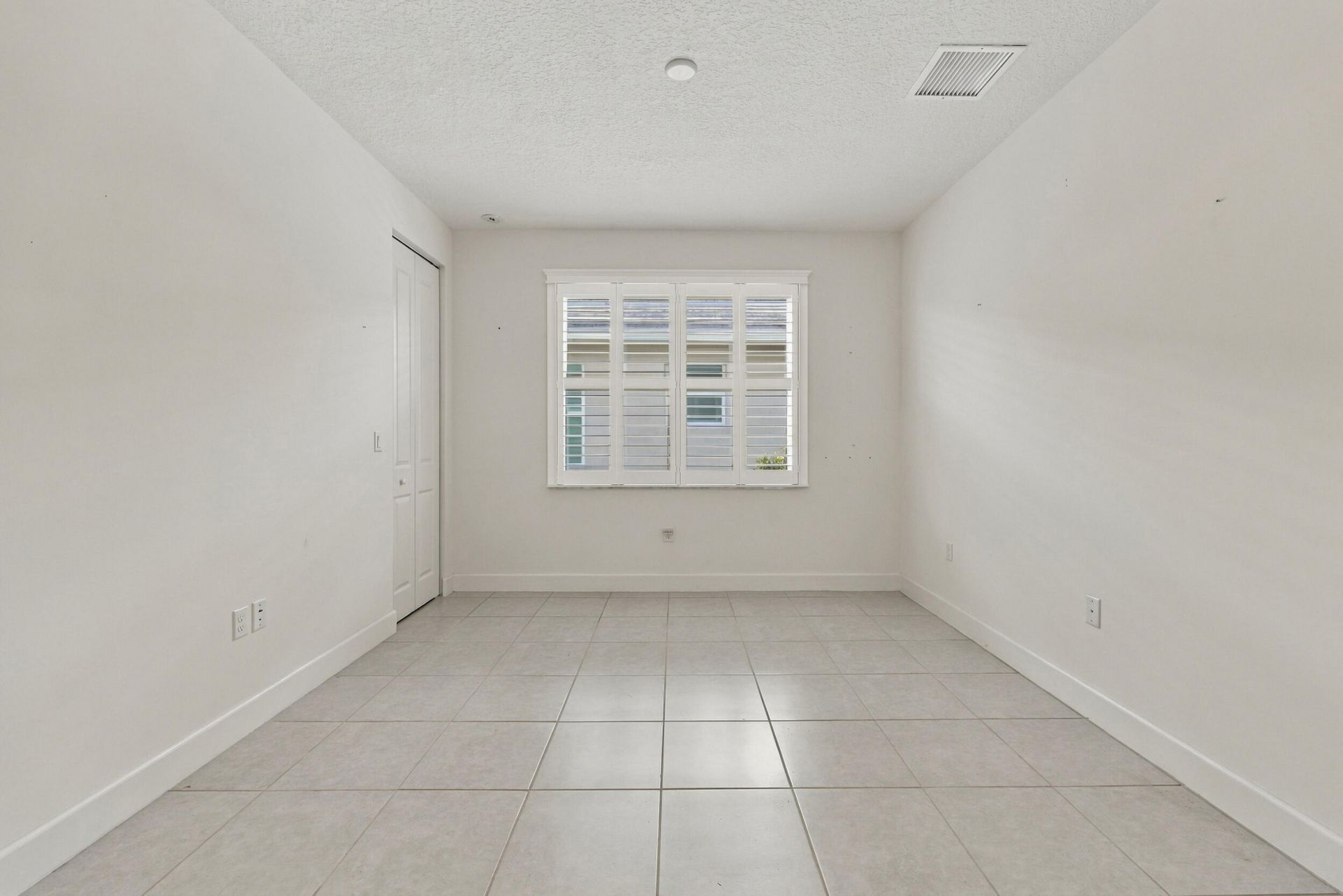 11852 SW Waterford Isle Way, Port Saint Lucie, FL 34987 Photo