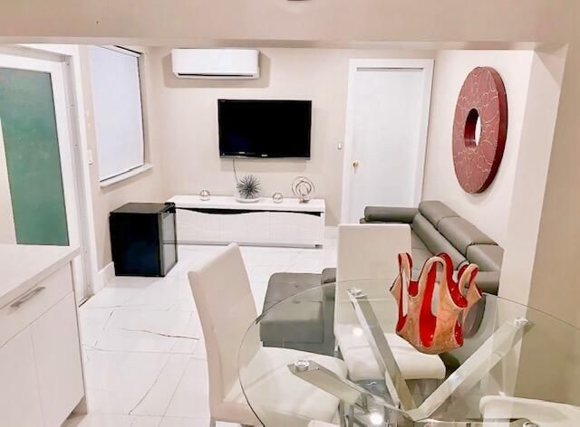 1155 Buchanan Street, Hollywood, FL 33019 Photo