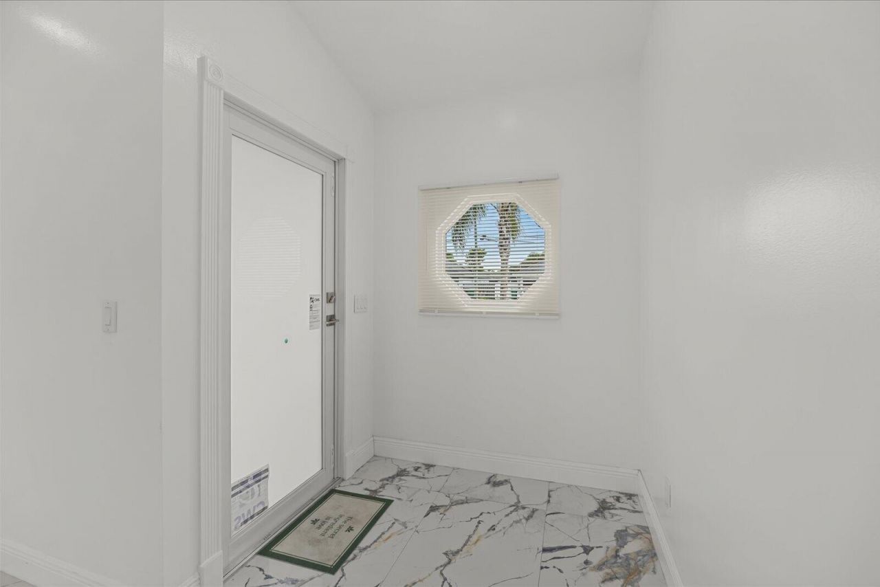 1051 SW Dubois, Port Saint Lucie, FL 34953 Photo