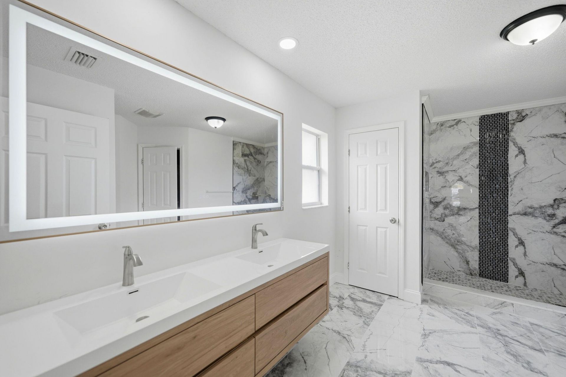 942 SW John Maccormack Terrace, Port Saint Lucie, FL 34953 Photo