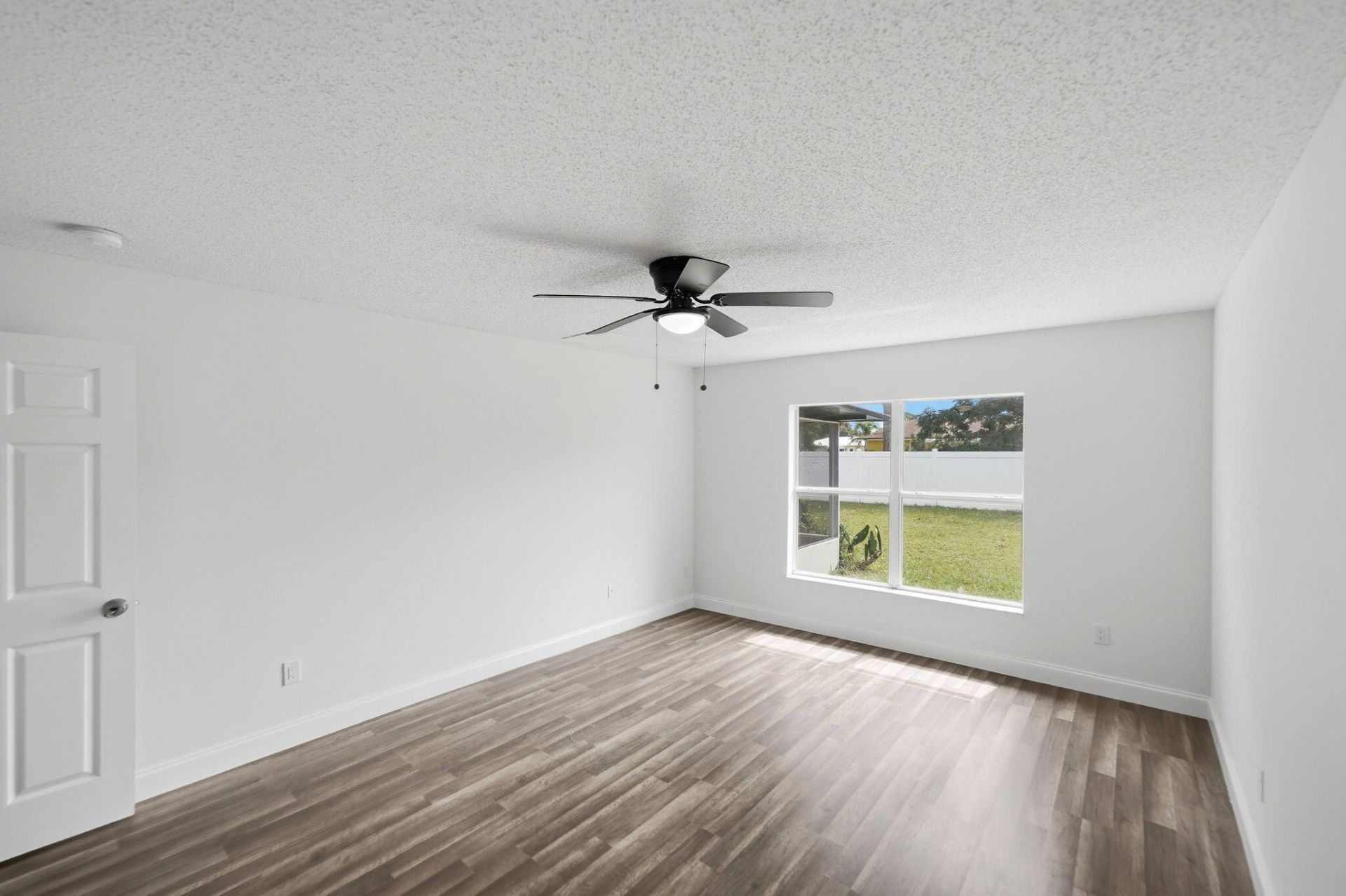 942 SW John Maccormack Terrace, Port Saint Lucie, FL 34953 Photo