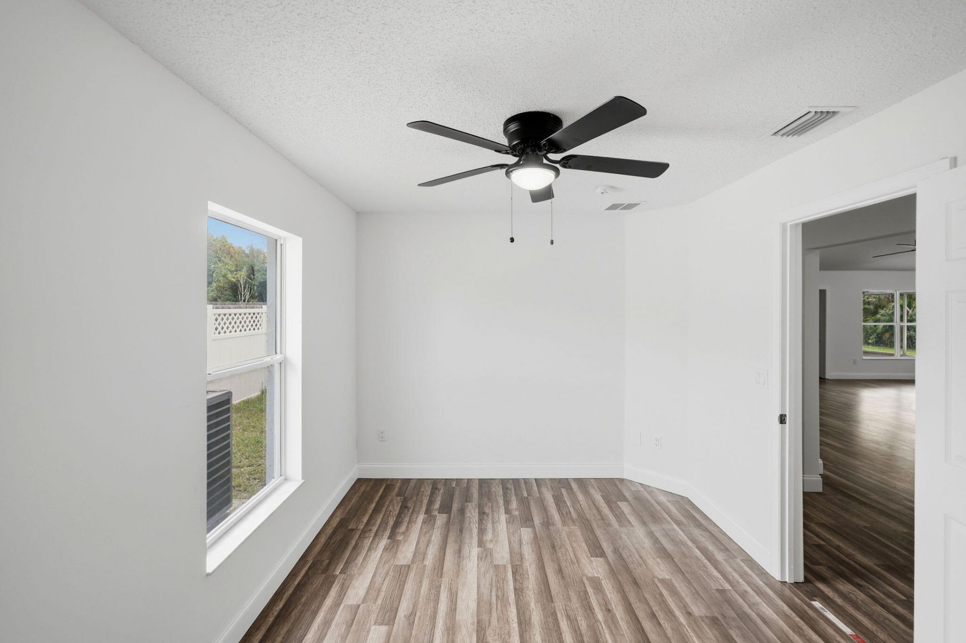 942 SW John Maccormack Terrace, Port Saint Lucie, FL 34953 Photo