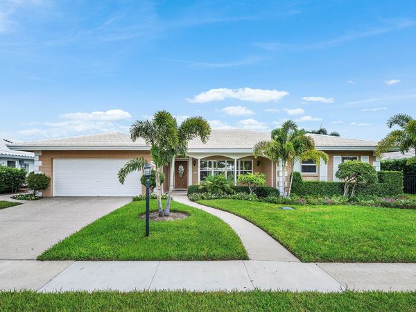 1338 Cypress Way, Boca Raton, FL 33486