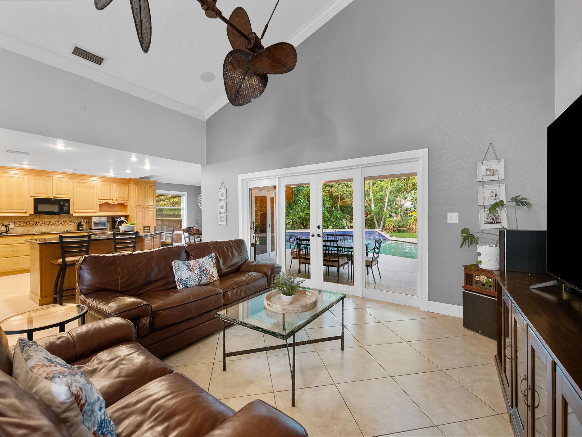 875 NW 83rd Drive, Coral Springs, FL 33071 Photo
