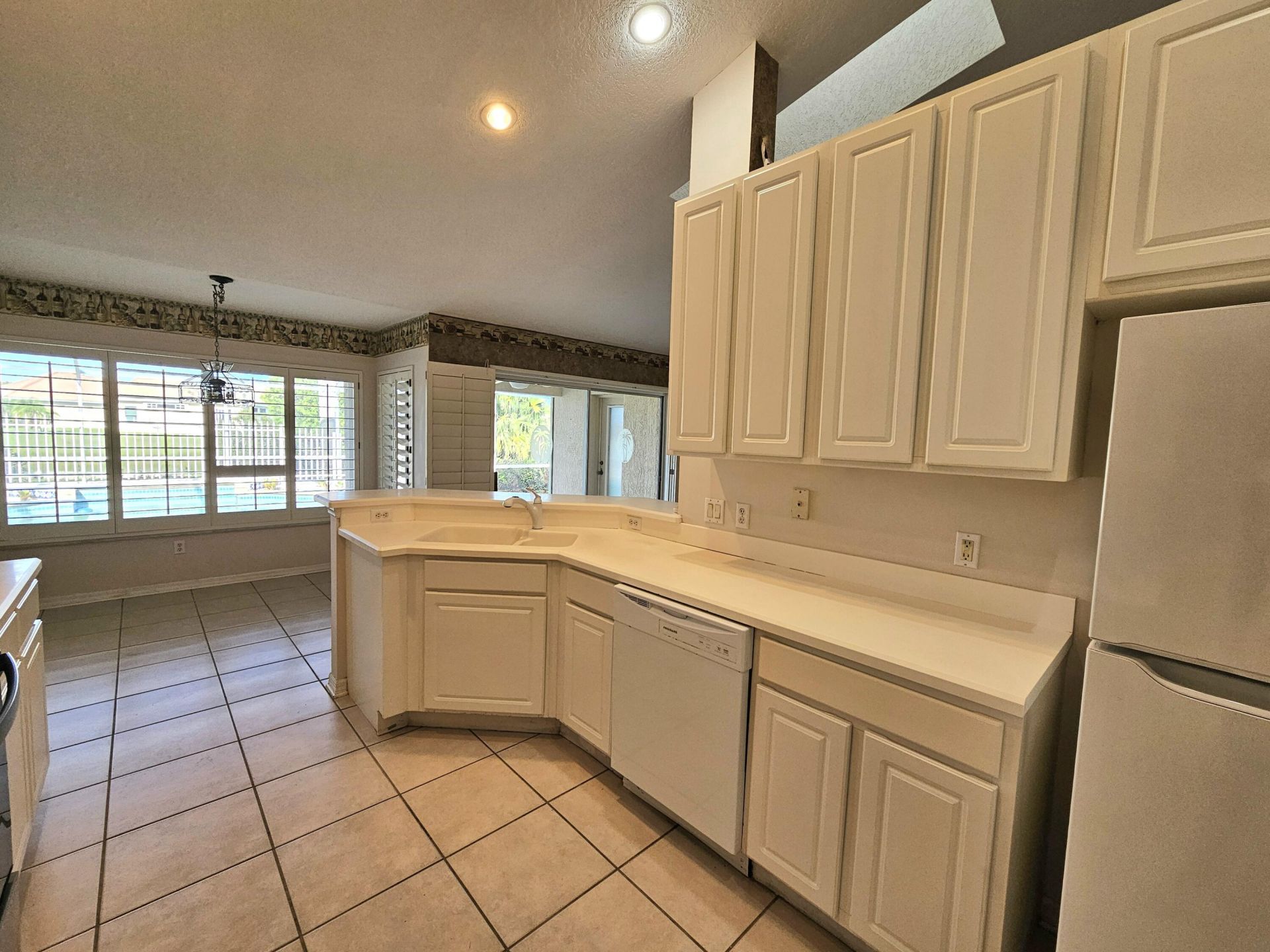 909 SW Lake Charles Circle, Port Saint Lucie, FL 34986 Photo