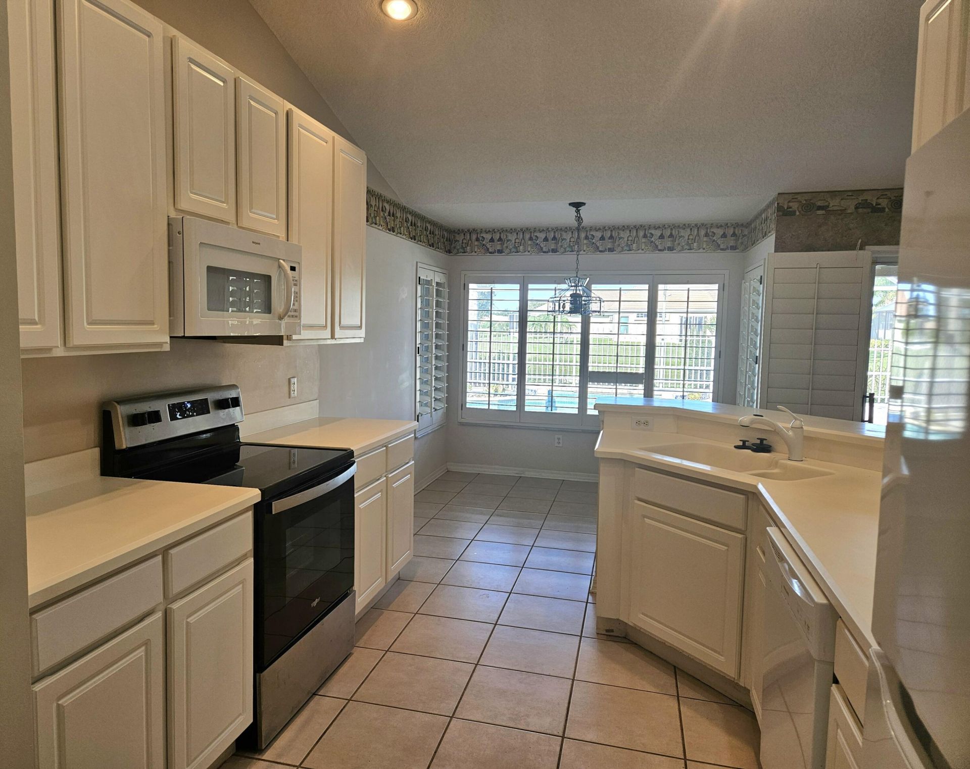 909 SW Lake Charles Circle, Port Saint Lucie, FL 34986 Photo
