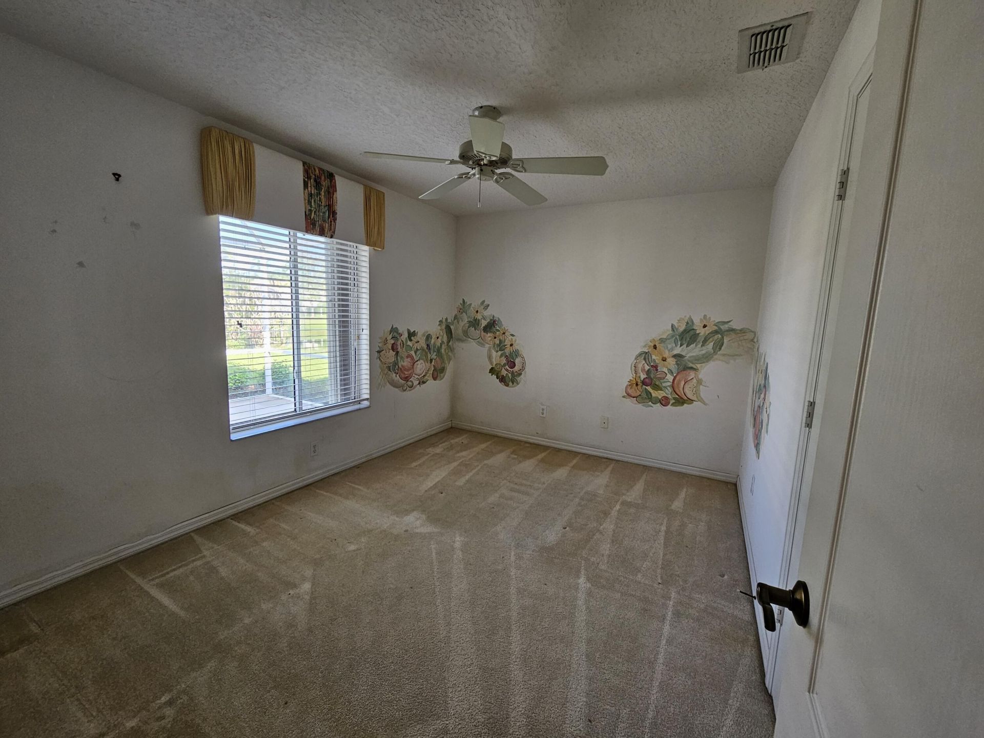 909 SW Lake Charles Circle, Port Saint Lucie, FL 34986 Photo