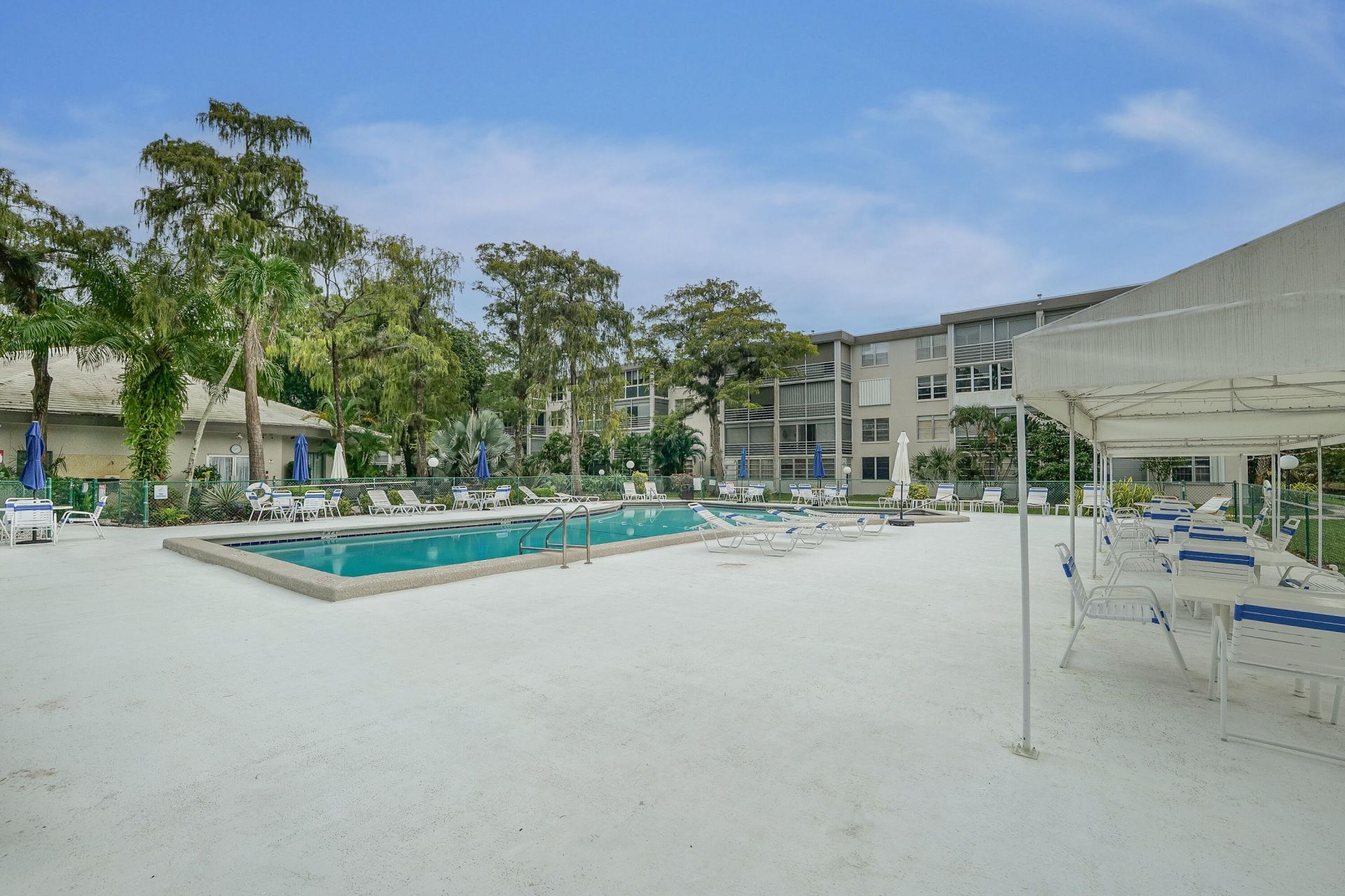 4851 NW 26th Court, Unit 343, Lauderdale Lakes, FL 33313 Photo