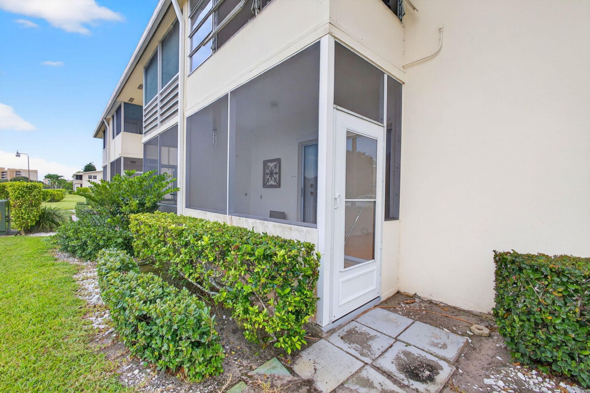 221 Coventry J, West Palm Beach, FL 33417 Photo