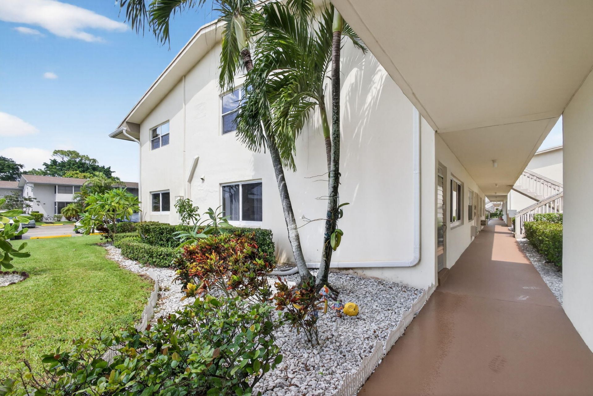 221 Coventry J, West Palm Beach, FL 33417 Photo