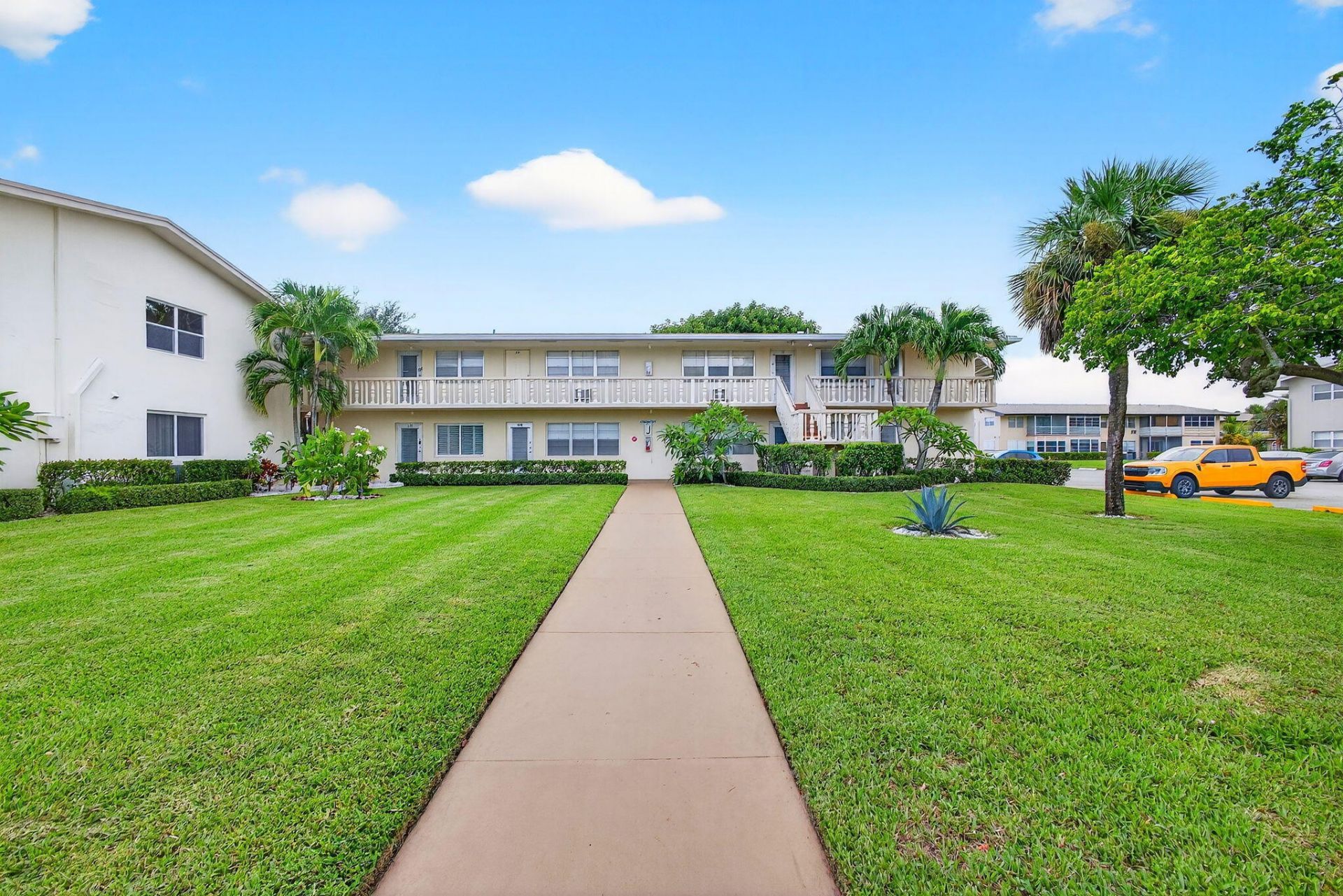 221 Coventry J, West Palm Beach, FL 33417 Photo
