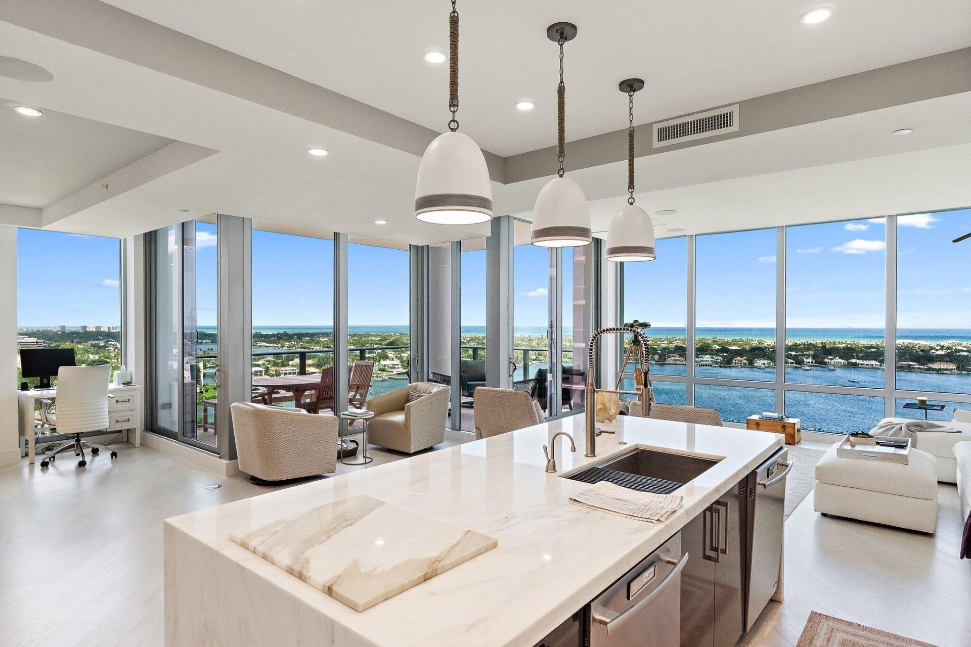 1 Water Club Way, Unit 2003, North Palm Beach, FL 33408 Photo