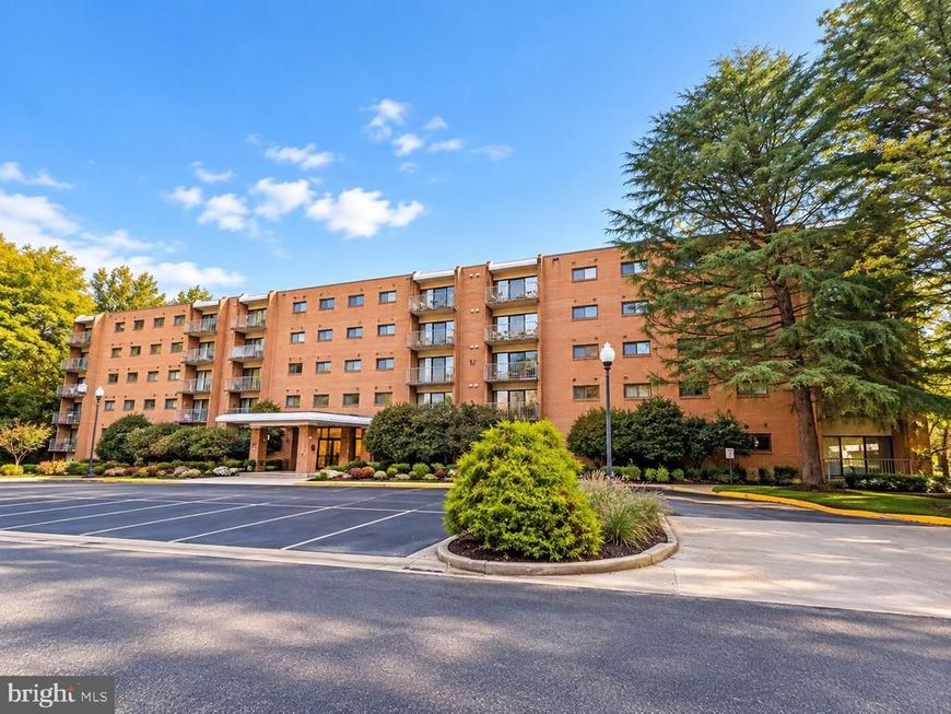 7203 Rockland Hills Drive, Unit 304, Baltimore, MD 21209 Main Photo