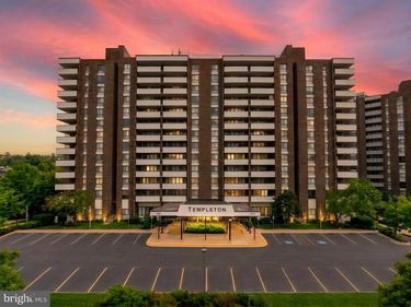 250 S REYNOLDS STREET, Unit 801, ALEXANDRIA, VA 22304