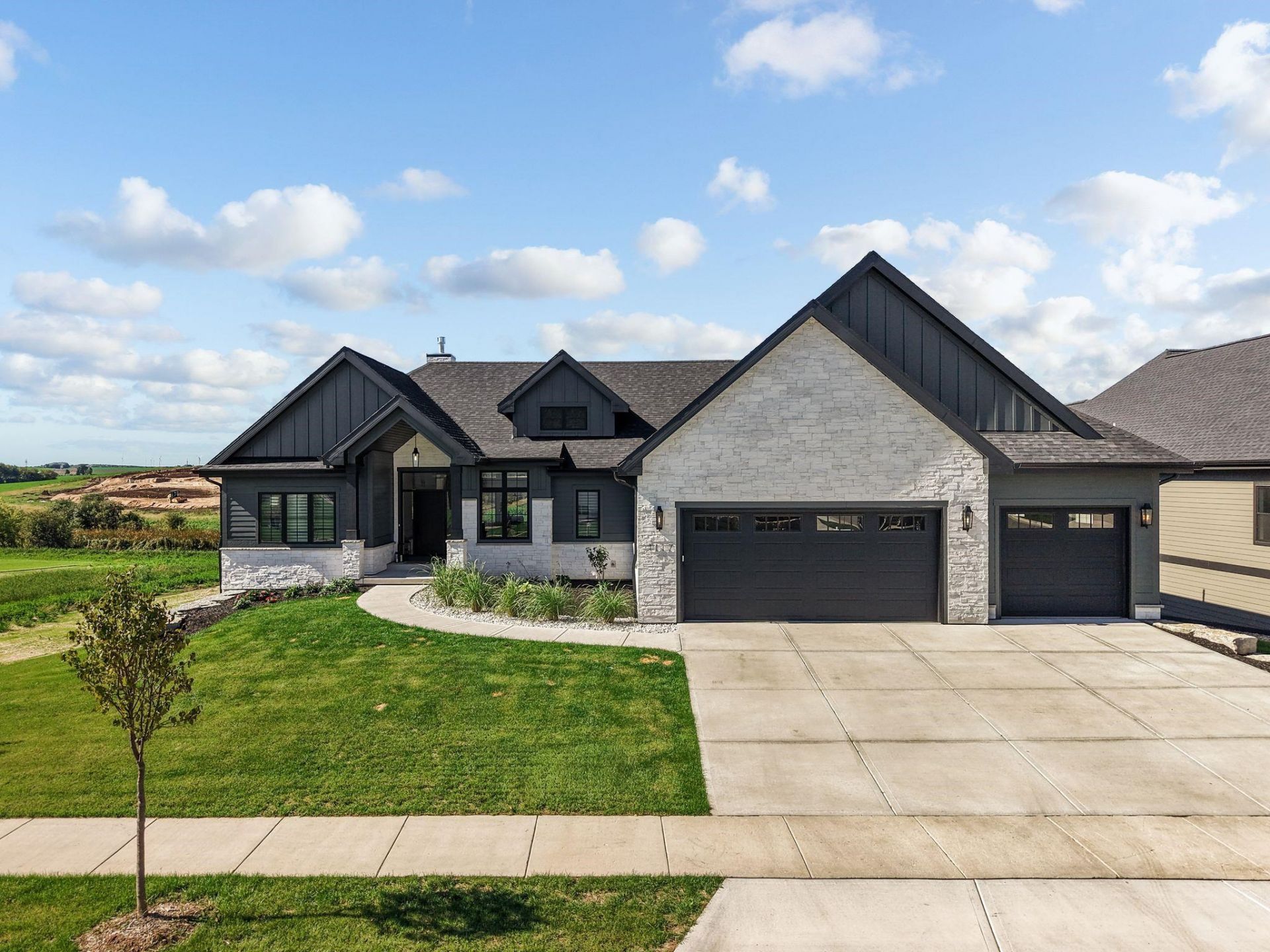 1117 Kyron Drive, Waunakee, WI 53597 Main Photo