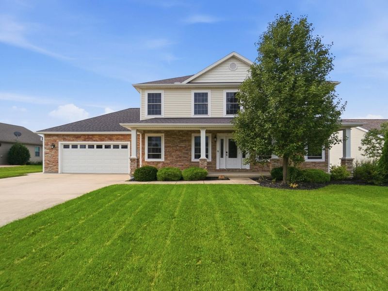 1715 Wildwood Court, Wapakoneta, OH 45895 Photo 1