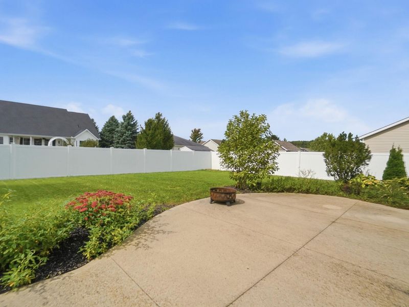 1715 Wildwood Court, Wapakoneta, OH 45895 Photo 63
