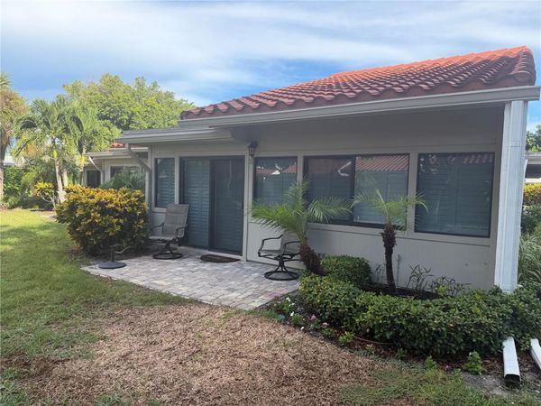 500 PARK BOULEVARD S, Unit 11, VENICE, FL 34285