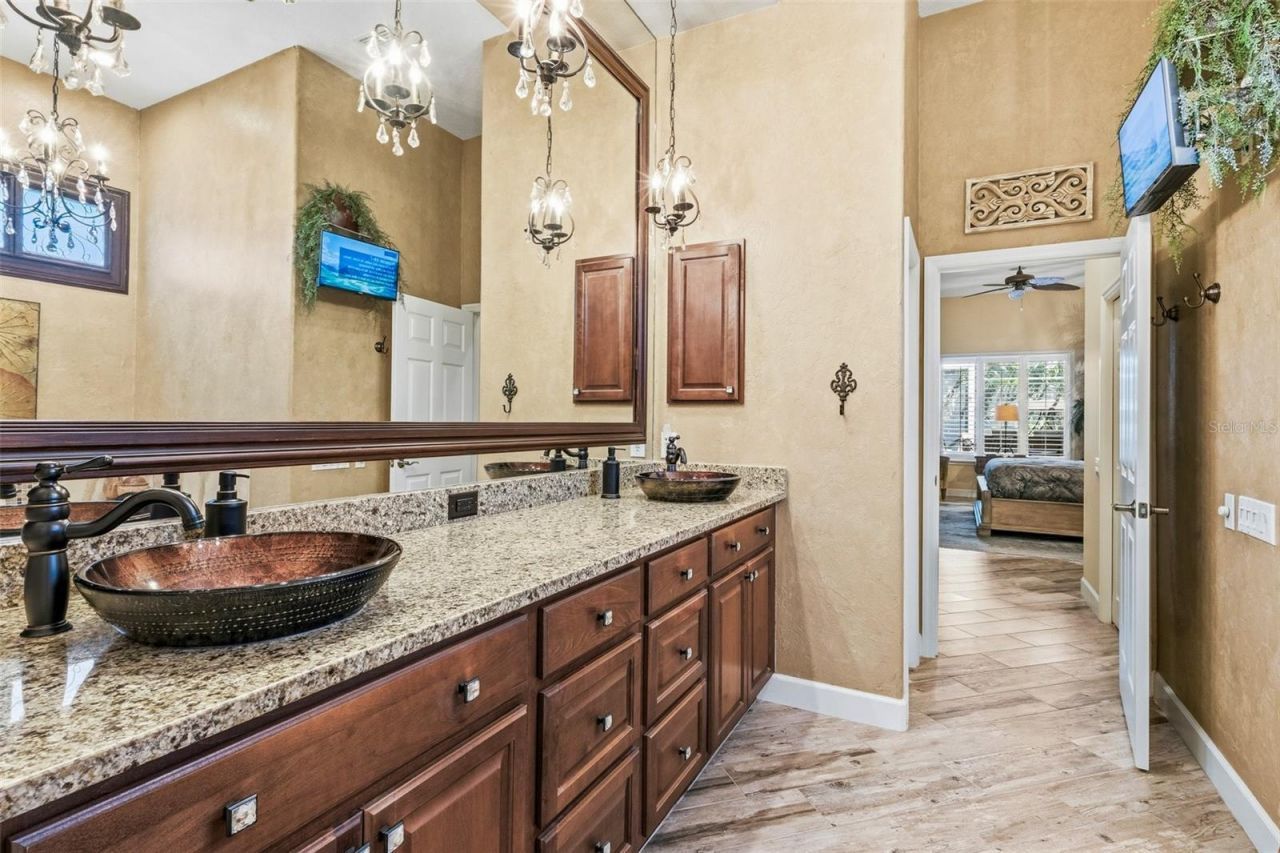 8629 51st Terrace E, Bradenton, FL 34211 Photo