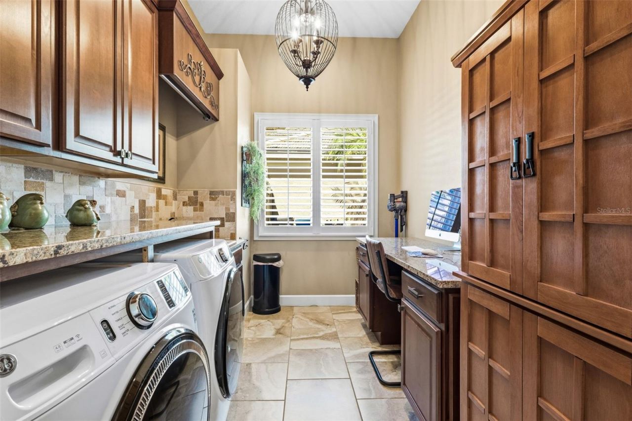 8629 51st Terrace E, Bradenton, FL 34211 Photo