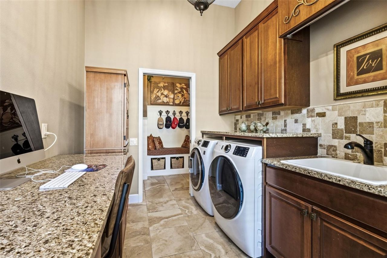 8629 51st Terrace E, Bradenton, FL 34211 Photo