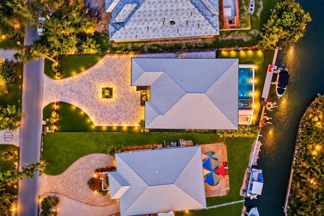 3920 Roberts Point Road, Sarasota, FL 34242 Photo