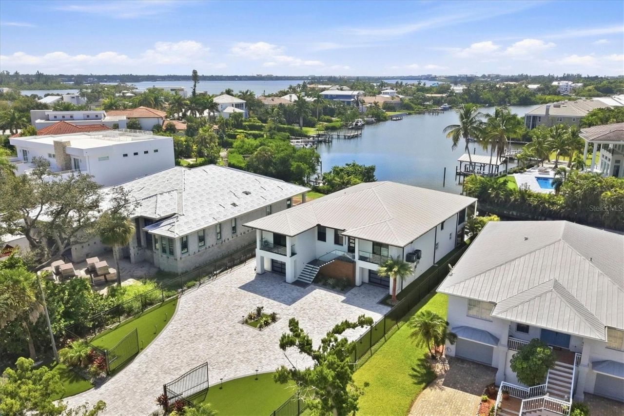 3920 Roberts Point Road, Sarasota, FL 34242 Photo