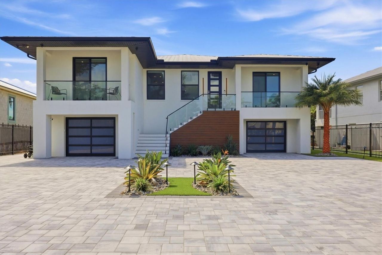3920 Roberts Point Road, Sarasota, FL 34242 Photo