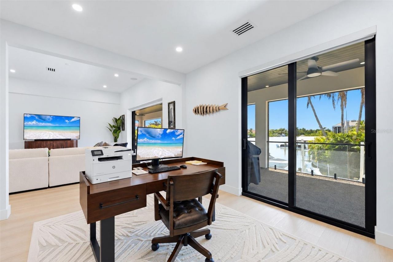 3920 Roberts Point Road, Sarasota, FL 34242 Photo