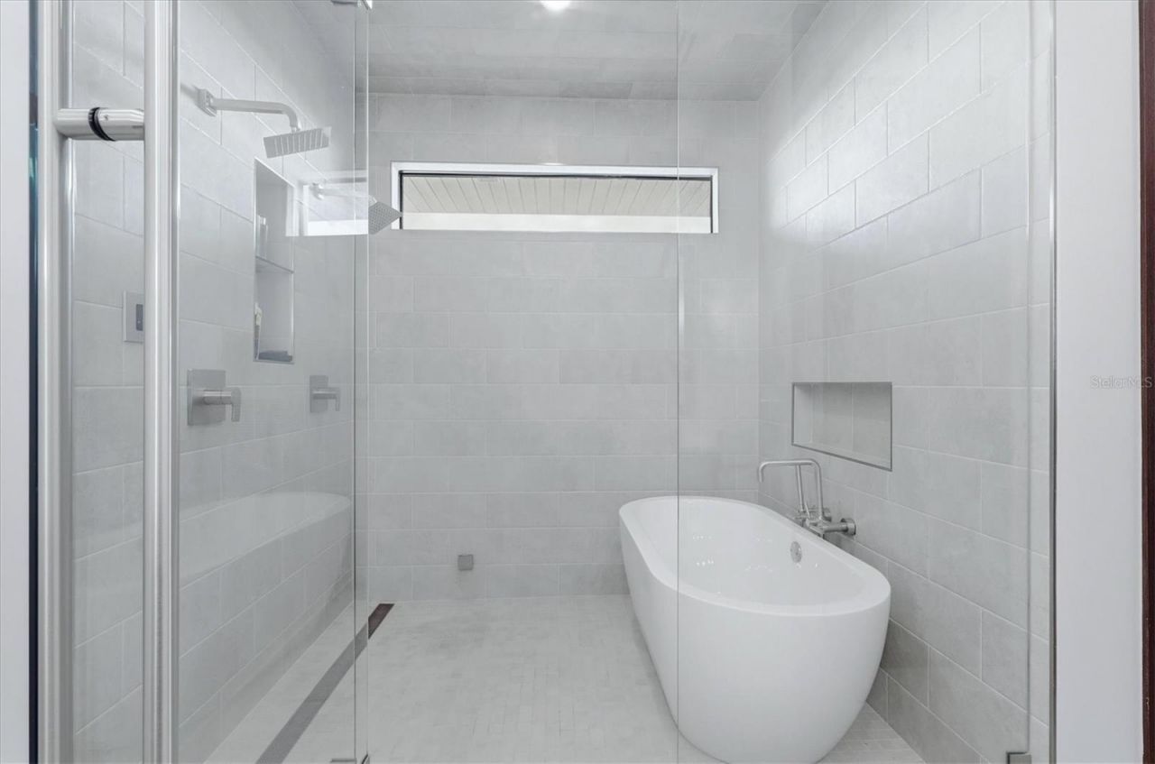 3920 Roberts Point Road, Sarasota, FL 34242 Photo