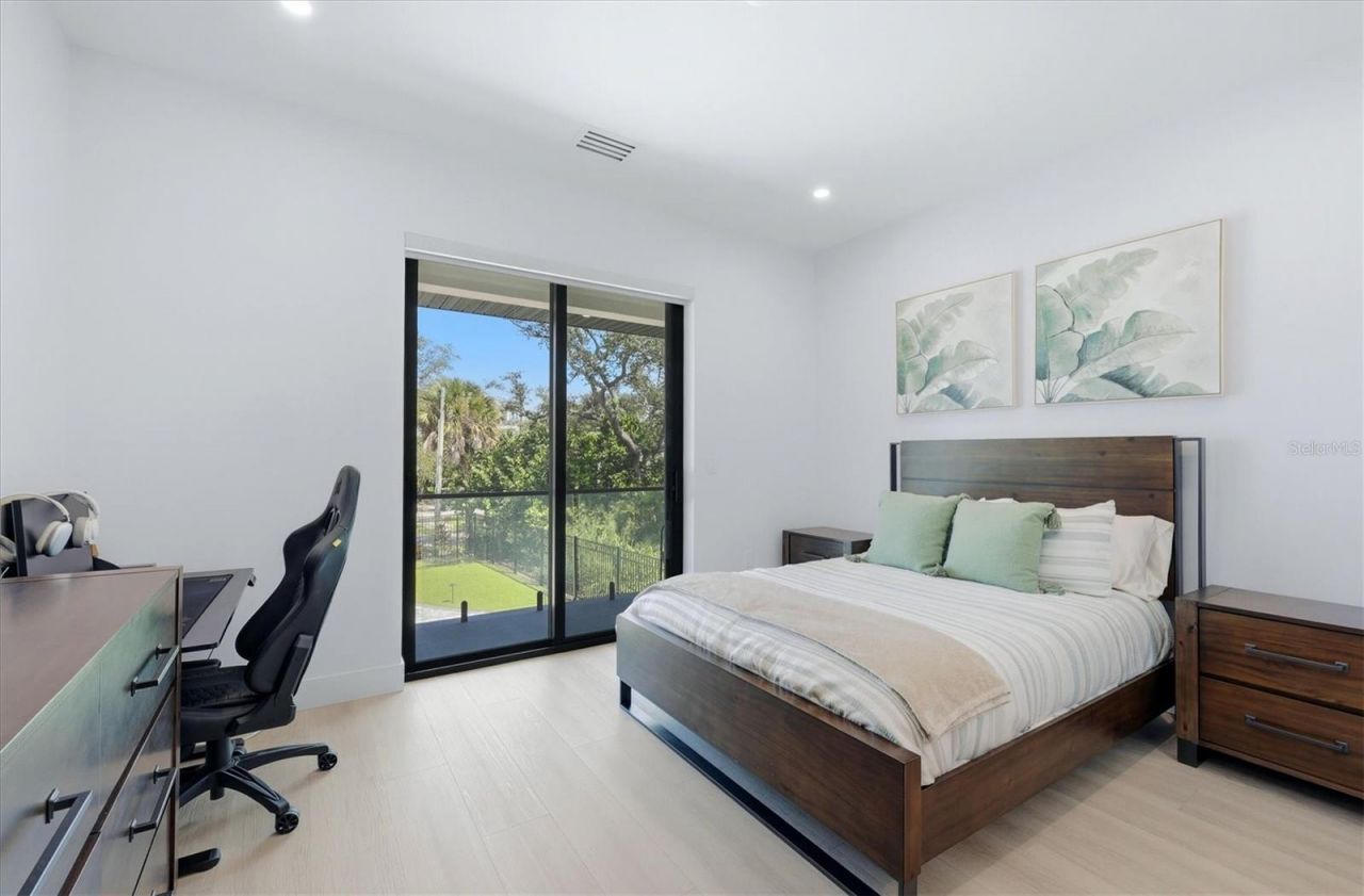 3920 Roberts Point Road, Sarasota, FL 34242 Photo