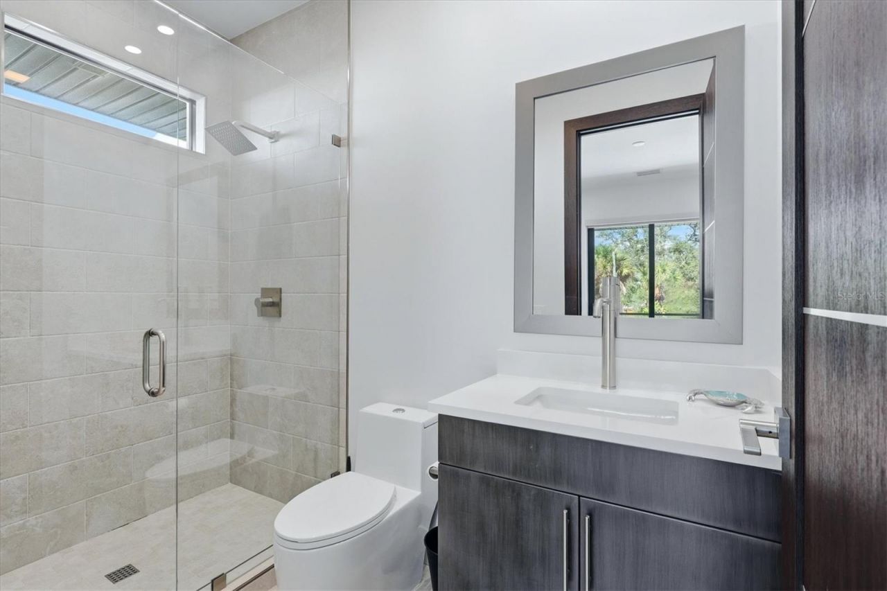 3920 Roberts Point Road, Sarasota, FL 34242 Photo