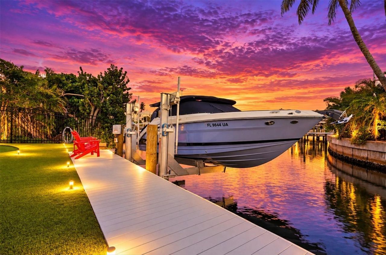 3920 Roberts Point Road, Sarasota, FL 34242 Photo