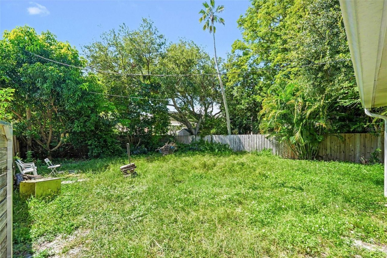 3022 Dartmouth Avenue N, Saint Petersburg, FL 33713 Photo