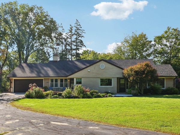 9151 W Grange Ave, Hales Corners, WI 53130