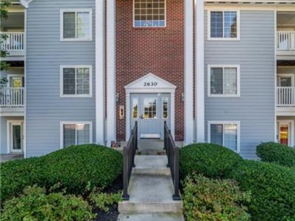 2630 Netherland Drive, Unit 104, Beavercreek, OH 45431
